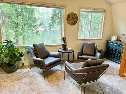 Living - 37312 W Lake Walker Dr SE, Enumclaw, WA 98022 photo 2 of 2