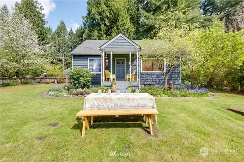126 Lark St SW, Tumwater, WA 98512