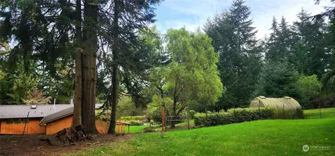 Exterior - 1230 Devries Rd, Oak Harbor, WA 98277 photo 12 of 16
