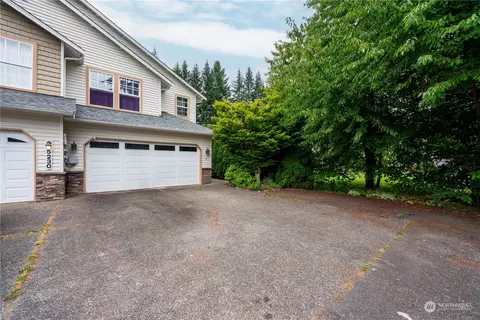 5230 122 Pl NE #B, Marysville, WA 98271