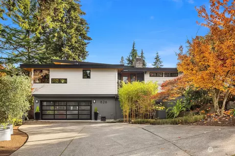 826 101st Ave SE, Bellevue, WA 98004