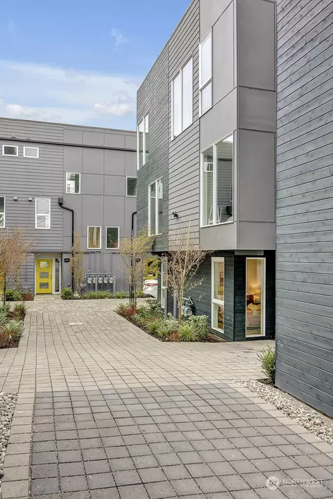 2709 E Yesler Way #B, Seattle, WA 98122