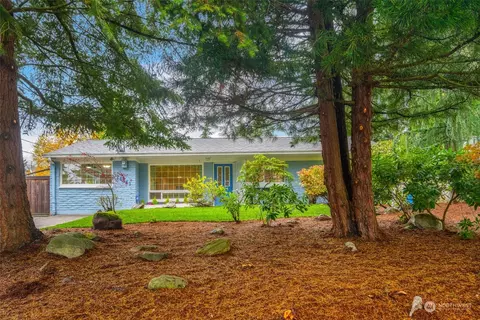 16541 Ashworth Ave N, Shoreline, WA 98133