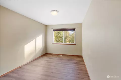 Bedroom - 16409 36th Ave SE, Bothell, WA 98012 photo 2 of 2