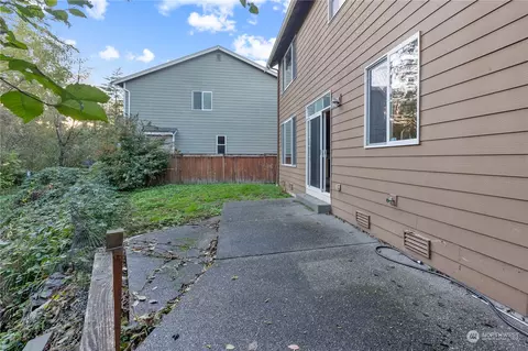 Exterior - 16409 36th Ave SE, Bothell, WA 98012 photo 2 of 2