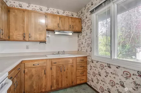 25735 18th Ave S, Des Moines, WA 98198 photo 18