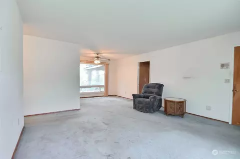 25735 18th Ave S, Des Moines, WA 98198 photo 13