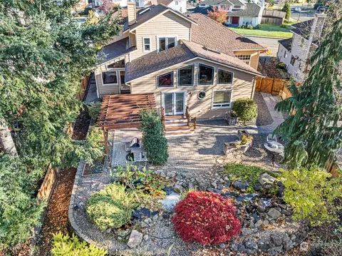 25947 160th Ave SE, Covington, WA 98042