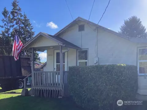 2011 SW 146th St, Burien, WA 98166