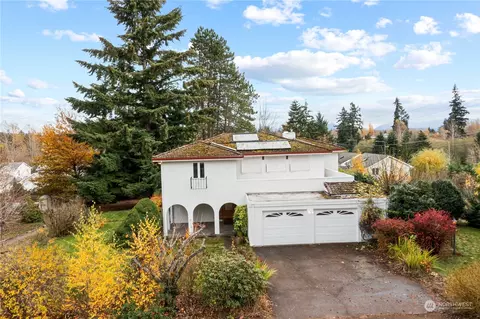 23914 124th Ave SE, Kent, WA 98031