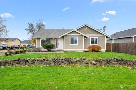 1021 Lawson St, Sumas, WA 98295
