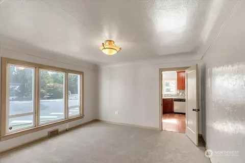 1002 Cole St, Enumclaw, WA 98022 photo 7