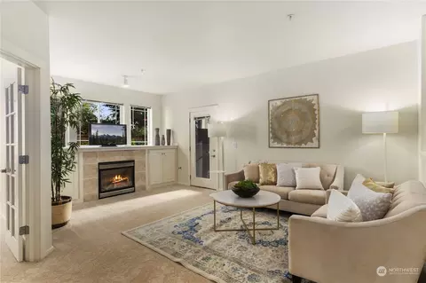 Living - 107 164th St SE #2104, Bothell, WA 98012 photo 1 of 4