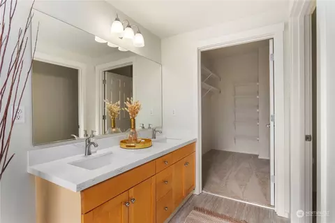 Bath - 107 164th St SE #2104, Bothell, WA 98012 photo 4 of 6