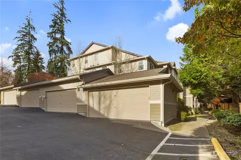 Exterior - 107 164th St SE #2104, Bothell, WA 98012 photo 2 of 2