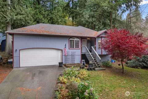721 Fernhaven Ln, Sedro Woolley, WA 98284