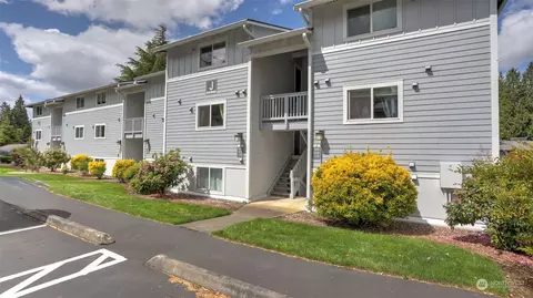 14120 NE 181st Pl #J205, Woodinville, WA 98072