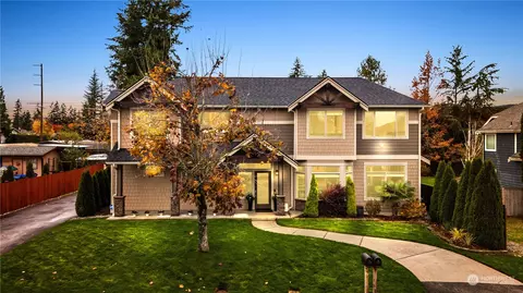 4104 NE 9th Ct, Renton, WA 98059