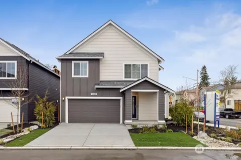 9524 7th Ave SE, Everett, WA 98208