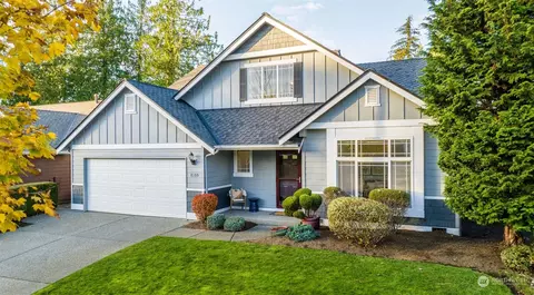 8105 Abbey Pl, Arlington, WA 98223