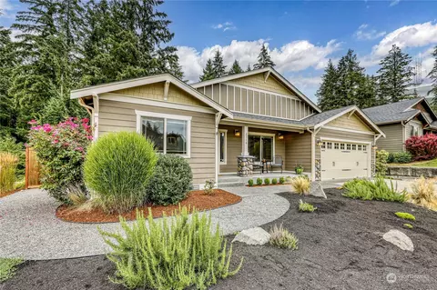 2116 NE Poseidon Ct, Poulsbo, WA 98370