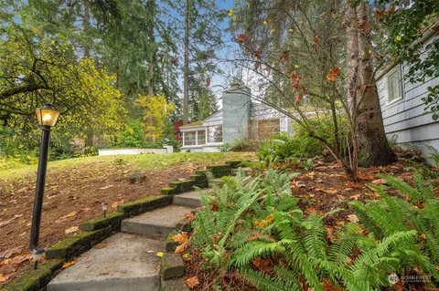 14003 24th Ave NE, Seattle, WA 98125