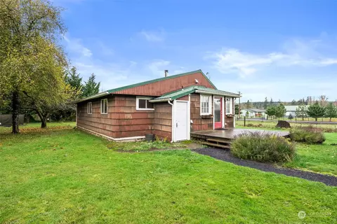 830 Gish Rd, Onalaska, WA 98570