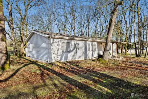 2805 Yahtahay Ln, Centralia, WA 98531