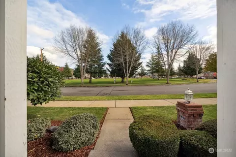 1111 Colorossi Cir NW, Orting, WA 98360 photo 2
