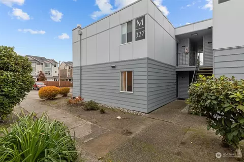 327 128th St SE #M-123, Everett, WA 98208