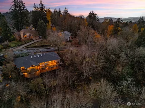 View/Area - 235 SW 14th St, Gresham, OR 97080 photo 2 of 3