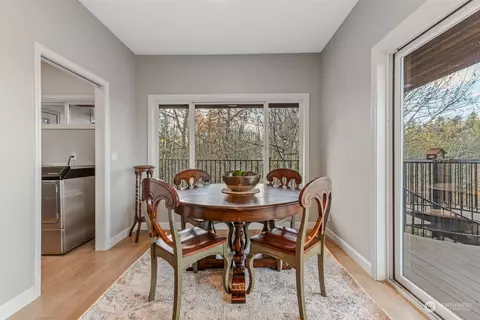 Dining - 235 SW 14th St, Gresham, OR 97080 photo 2 of 2