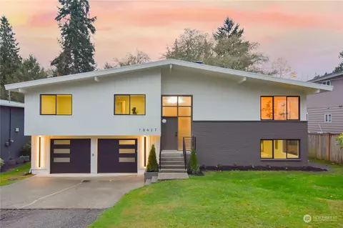 18427 79th Pl W, Edmonds, WA 98026