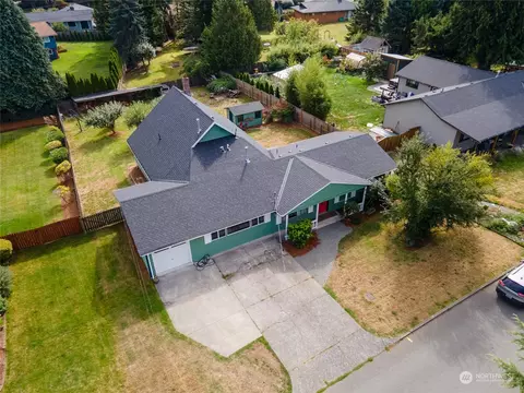 7038 123rd Ave SE, Newcastle, WA 98056