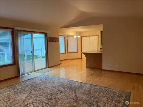 451 Rhododendron Dr, Sequim, WA 98382 photo 9