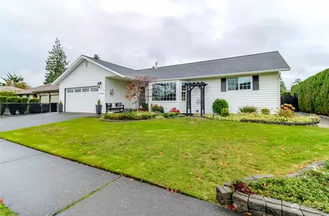 1129 Semanski St, Enumclaw, WA 98022 photo 2