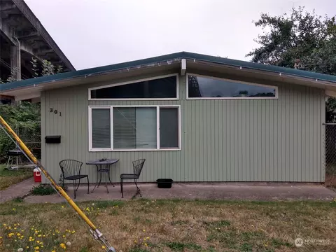 301 1st Ave, Kelso, WA 98626