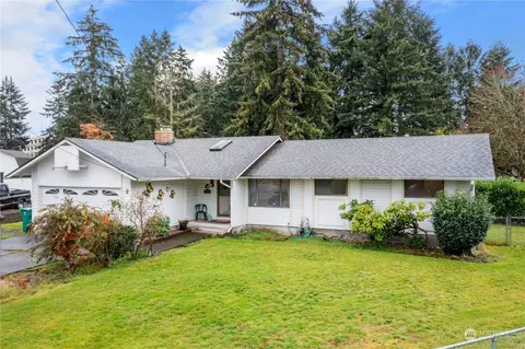 1711 Dogwood Dr SE, Auburn, WA 98092