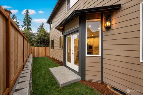 623 140th St SW, Everett, WA 98208 photo 37