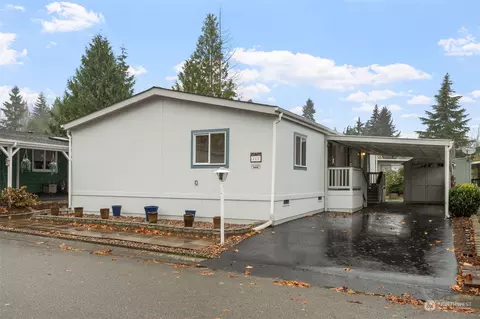815 124th St SW #111, Everett, WA 98204