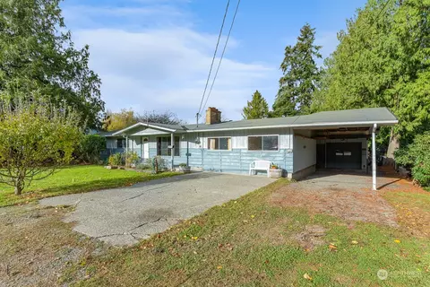2221 Alison Ave, Mount Vernon, WA 98273
