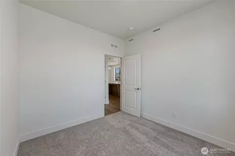 Bedroom - 406 Pagget Ave, Winlock, WA 98596 photo 5 of 8