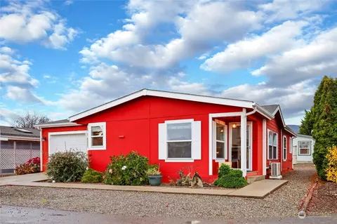 545 N 7th Ave, Sequim, WA 98382