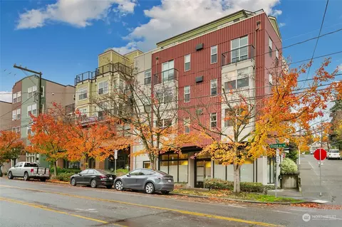 1310 N Lucas Pl #303, Seattle, WA 98103
