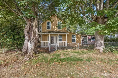 123 James St S, Roy, WA 98580