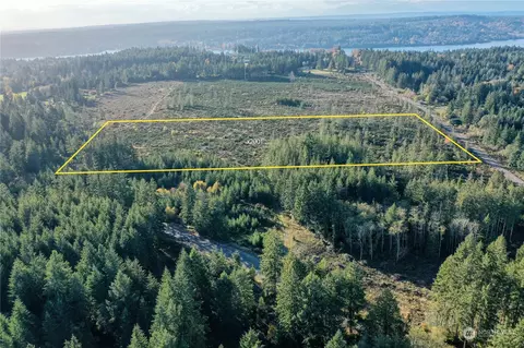 2001 Rocky Creek Rd NW, Gig Harbor, WA 98329
