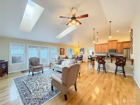 Living - 359 Dungeness Mdws, Sequim, WA 98382 photo 1 of 3