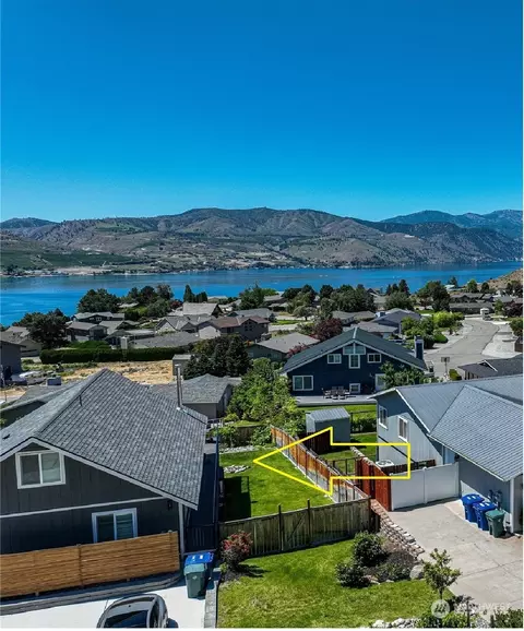 307 Butte Rd, Chelan, WA 98816