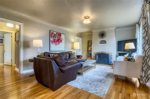 712 Hobson St, Walla Walla, WA 99362 photo 2