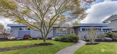 1608 Rainier St, Sumner, WA 98390
